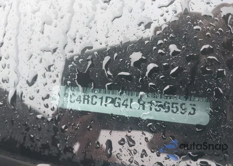 2020 Chrysler Voyager Lxi из США, поврежденный, VIN 2C4RC1DG4LR156595